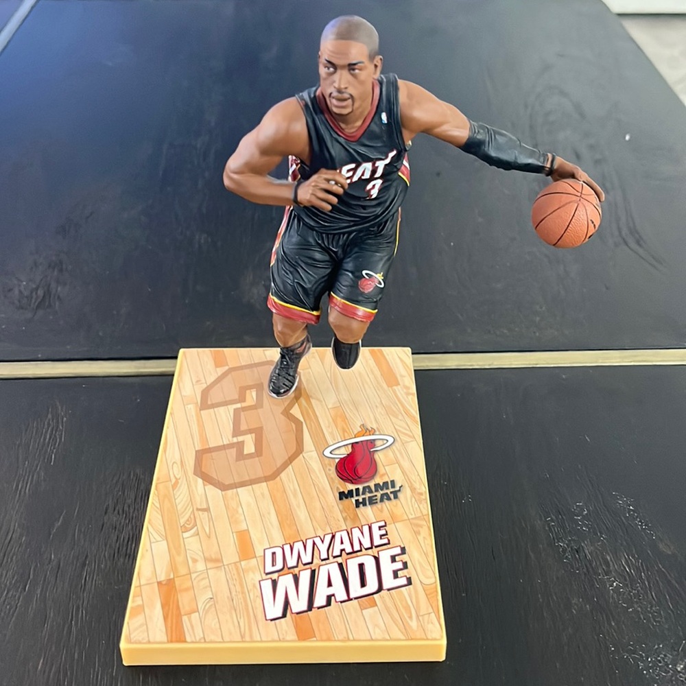 Dwyane Wade Collector Figure